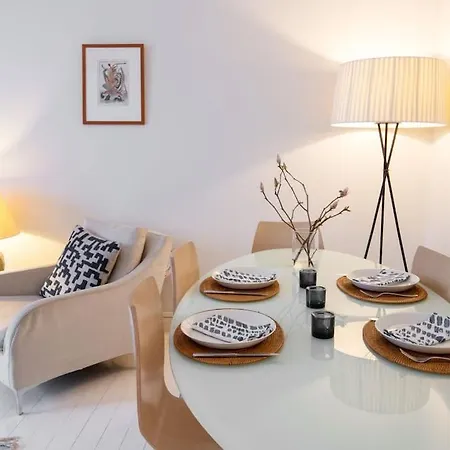 Apartmán Fab 2br Apt! Just 3 Blocks From Market Square! Helsinky